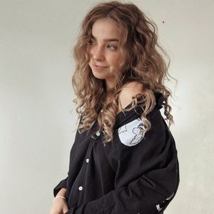 Meet your Posher, Radana